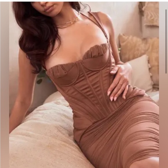 ❌SOLD❌House of CB Talya Toffee Corset Midi Dress - Picture 4 of 15